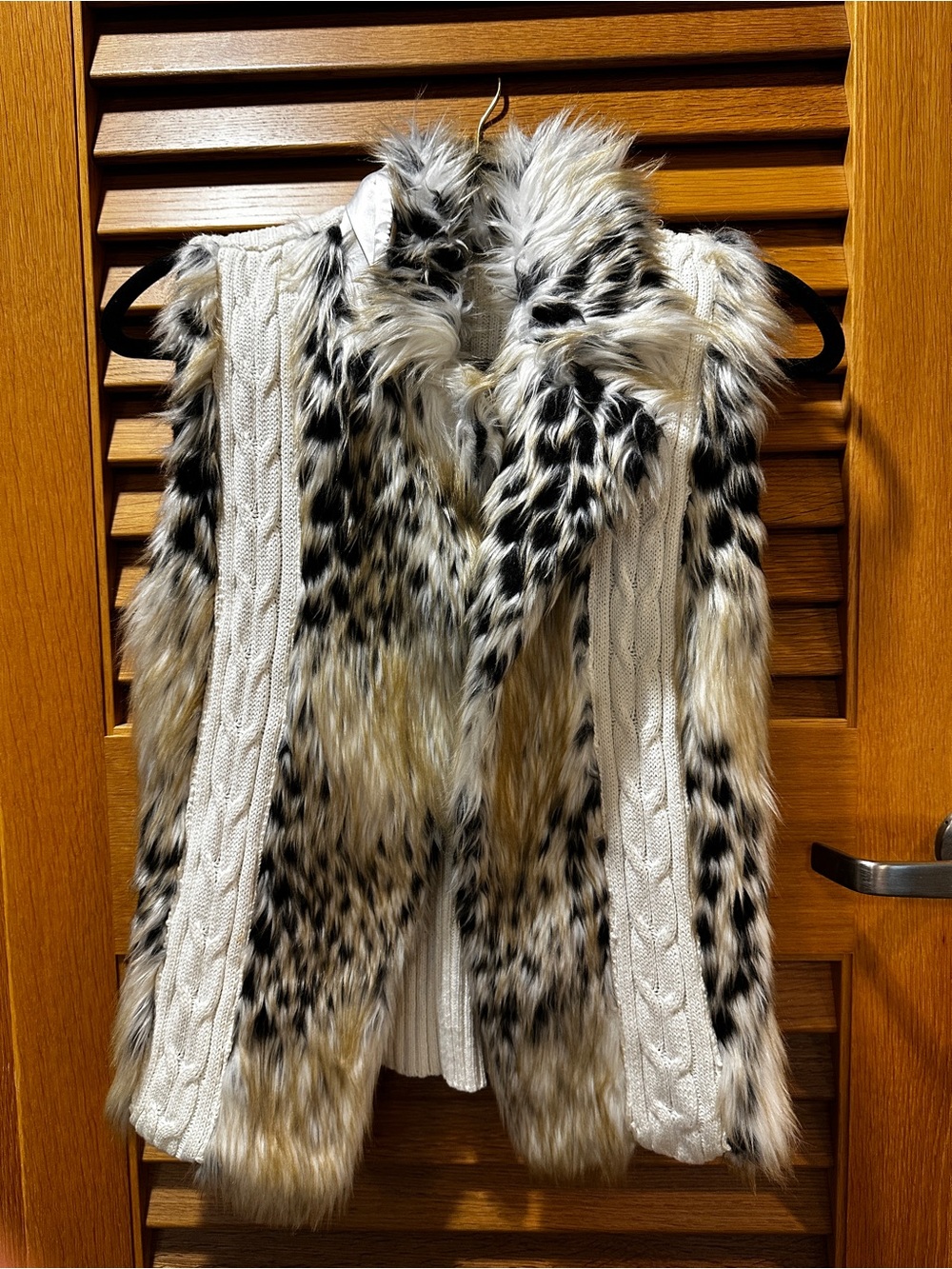 XOXO Faux Fur Cable Knit Vest in White, Black, Tan